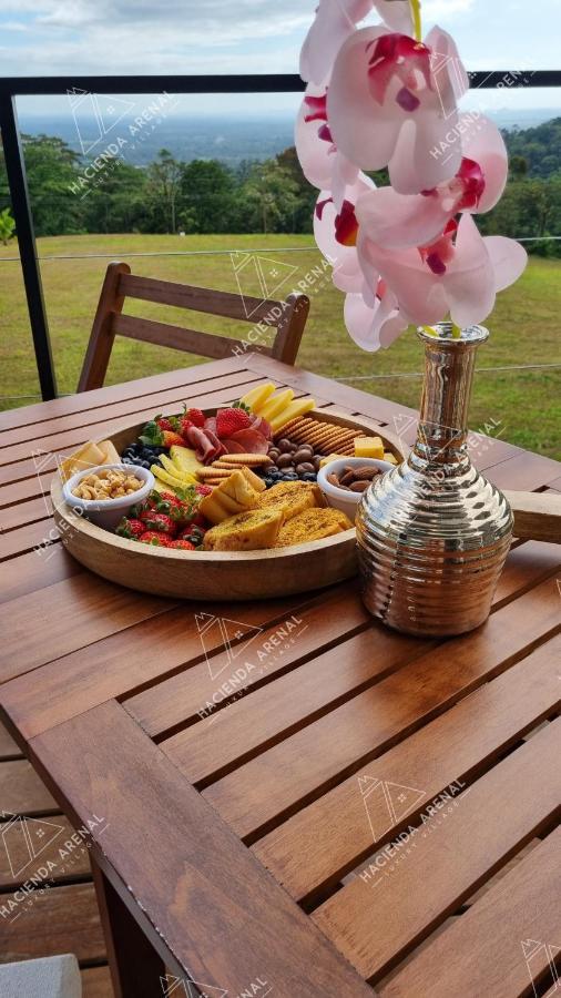 Hacienda Arenal Villa San Ramón Eksteriør billede